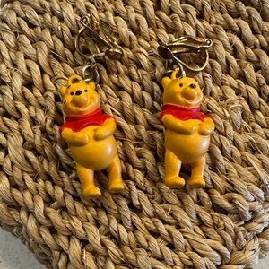 🌸Final price🌸 Disney vintage Winnie the Pooh Clip-On Earrings